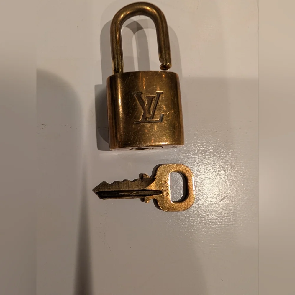 Louis Vuitton #300 Lock and Key